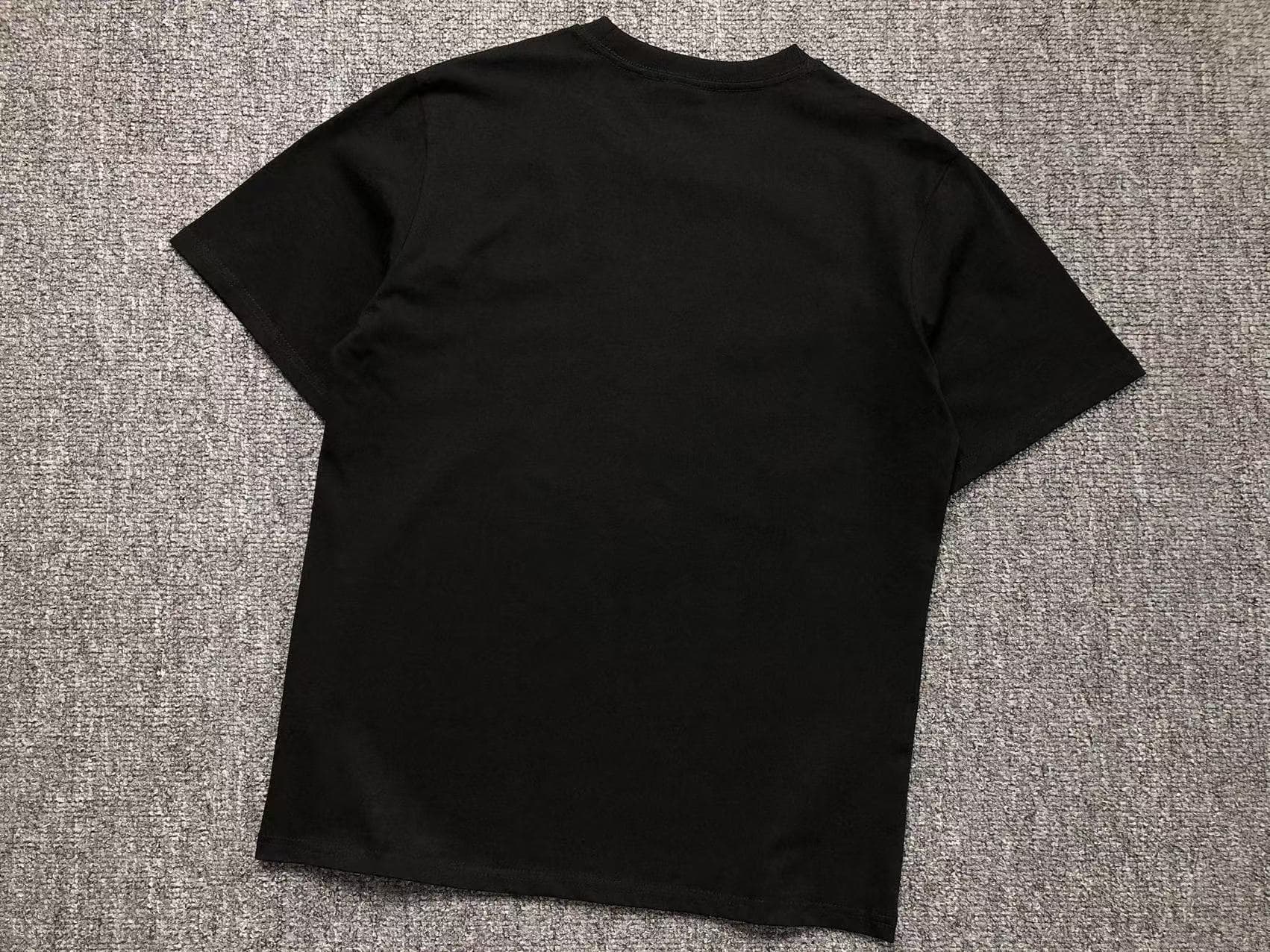 Remera Corteiz ( Con Diseño Rosa )