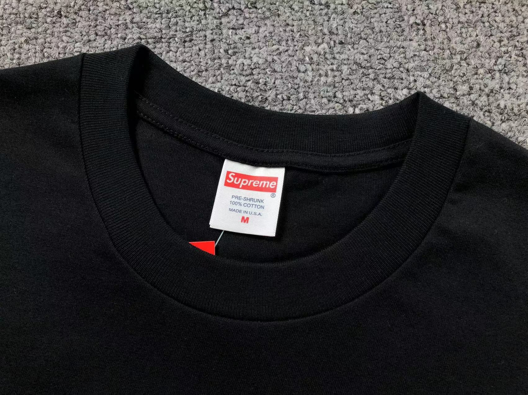 Remera Corteiz x Supreme